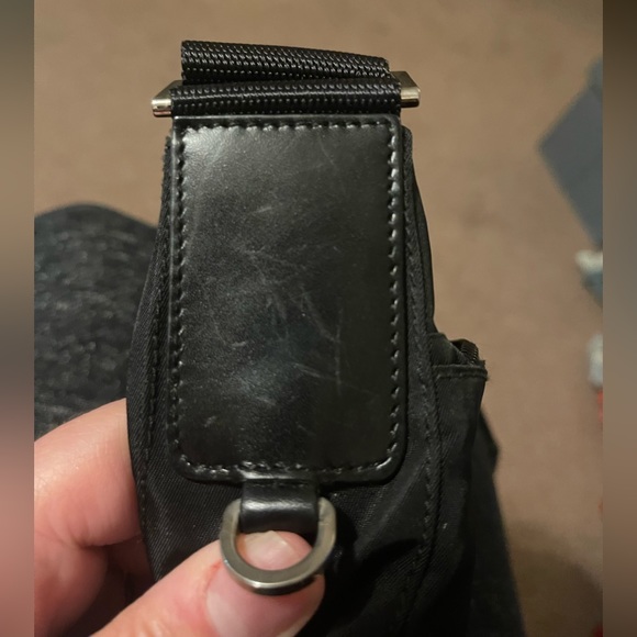 💯AUTHENTIC 🖤 Prada Black Nylon Crossbody 🖤 - Picture 3 of 8